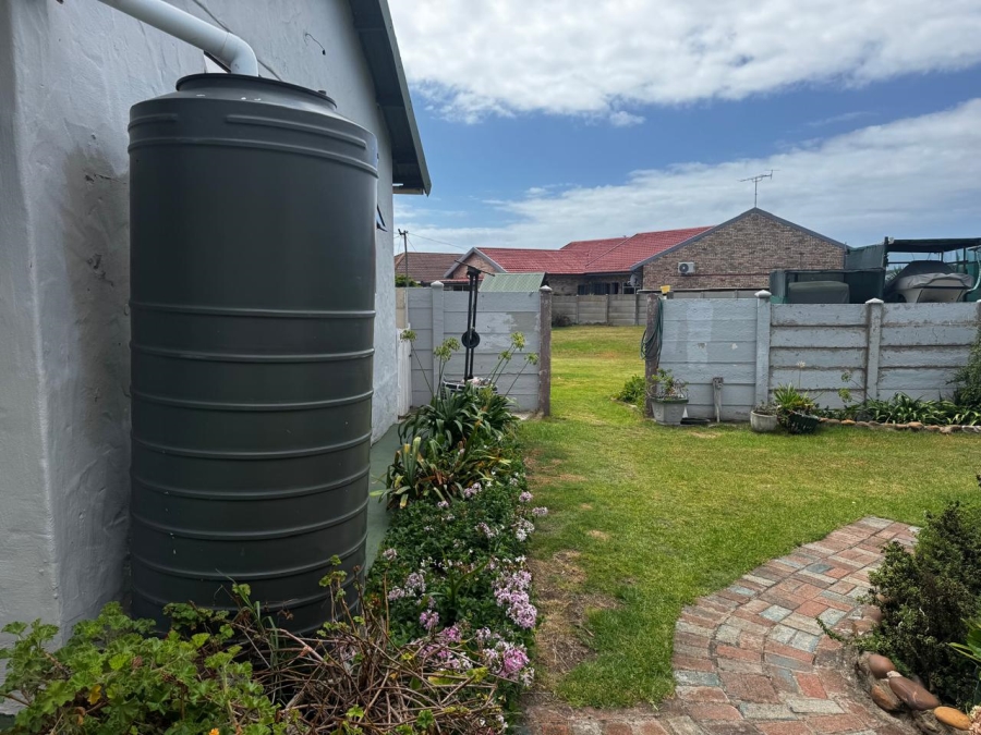 4 Bedroom Property for Sale in Aston Bay Eastern Cape